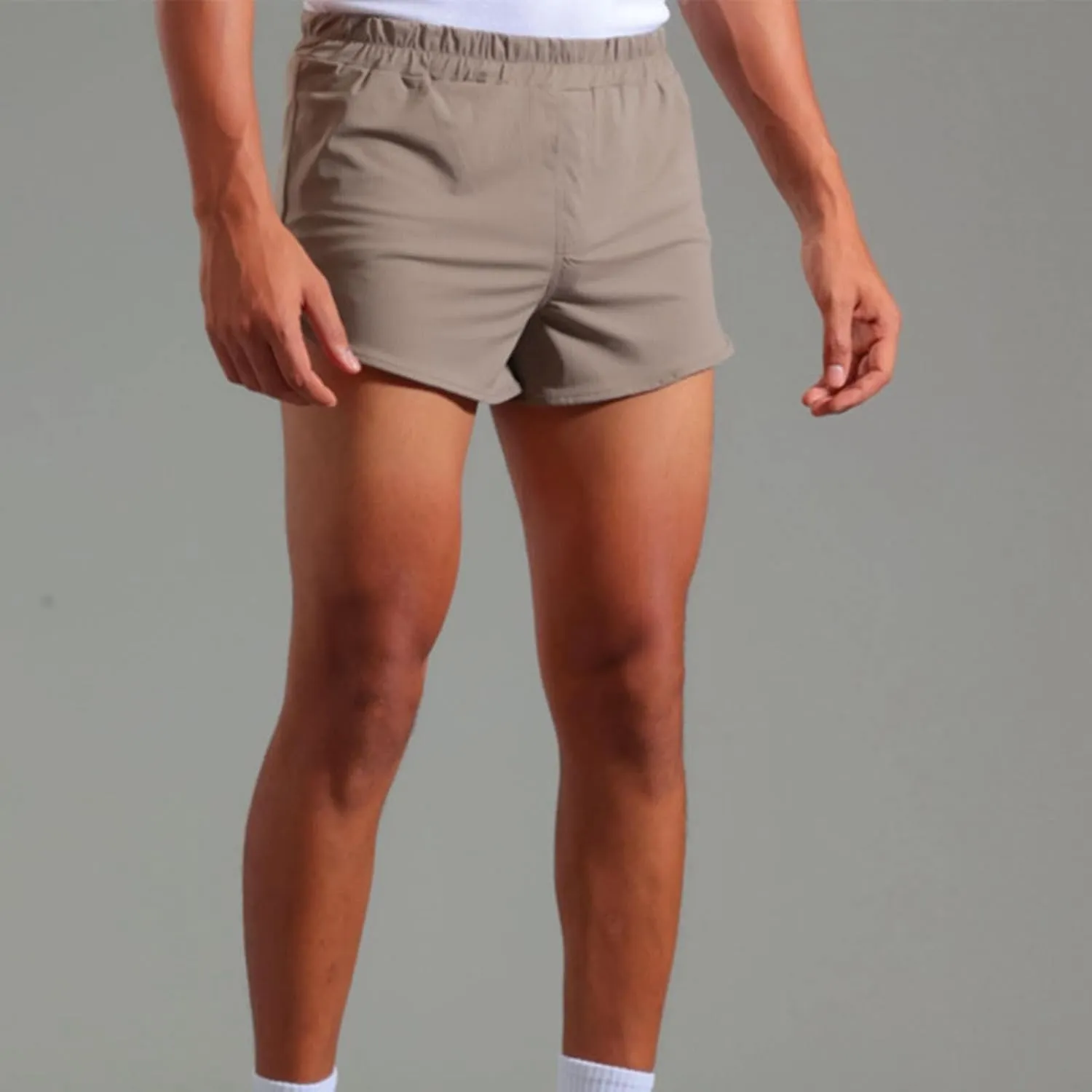 Men's Active Running Shorts Training Exercise Workout Shorts Quick Dry Gym Athletic Performance Shorts with Pockets